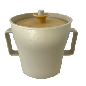 Vintage Tupperware Vacuum Sealed Sugar Bowl